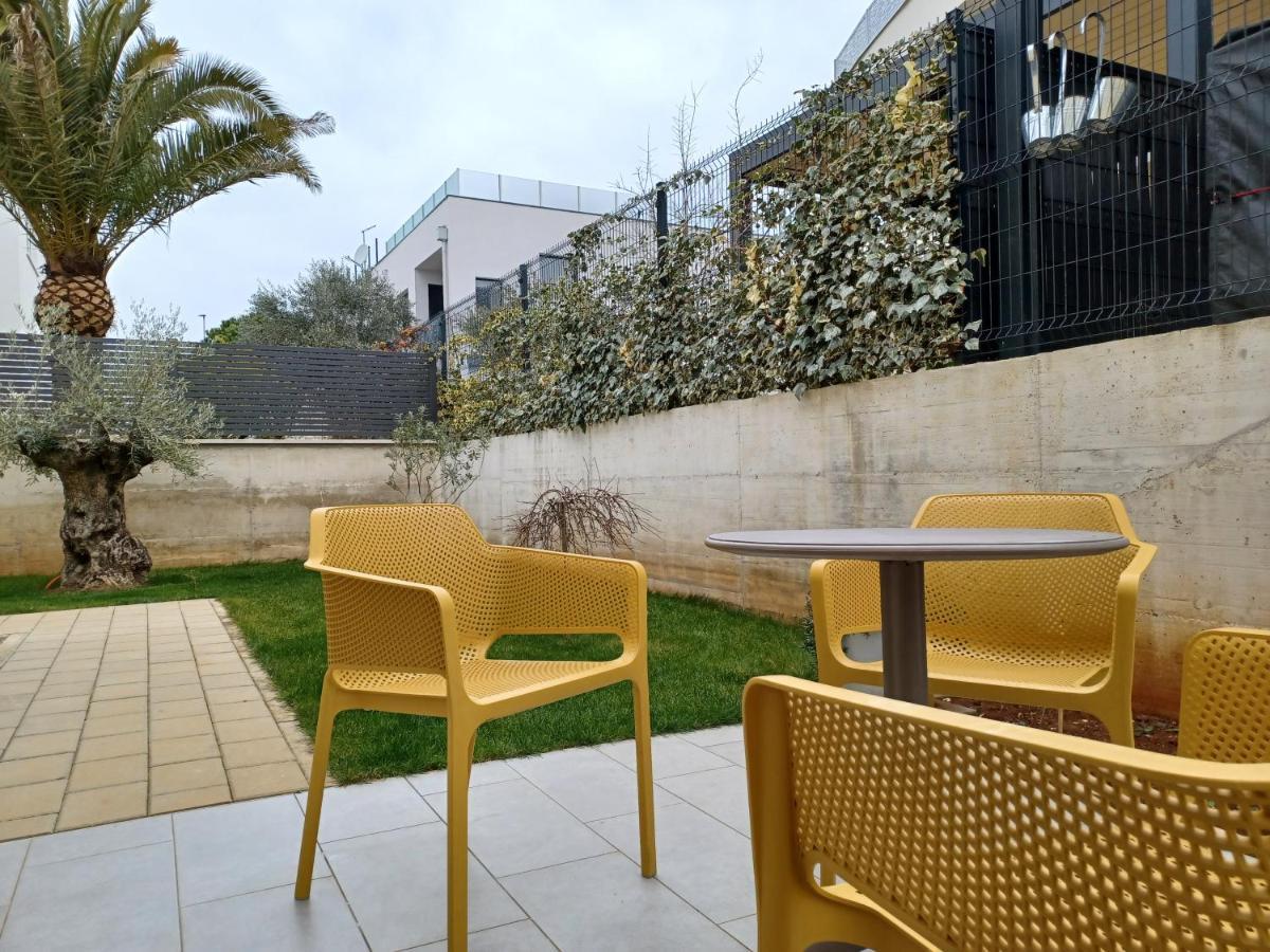 Apartments Leon 1 Novigrad Istria Exterior foto